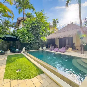 https://villa-umah-kupu-kupu.hotelsseminyak.net